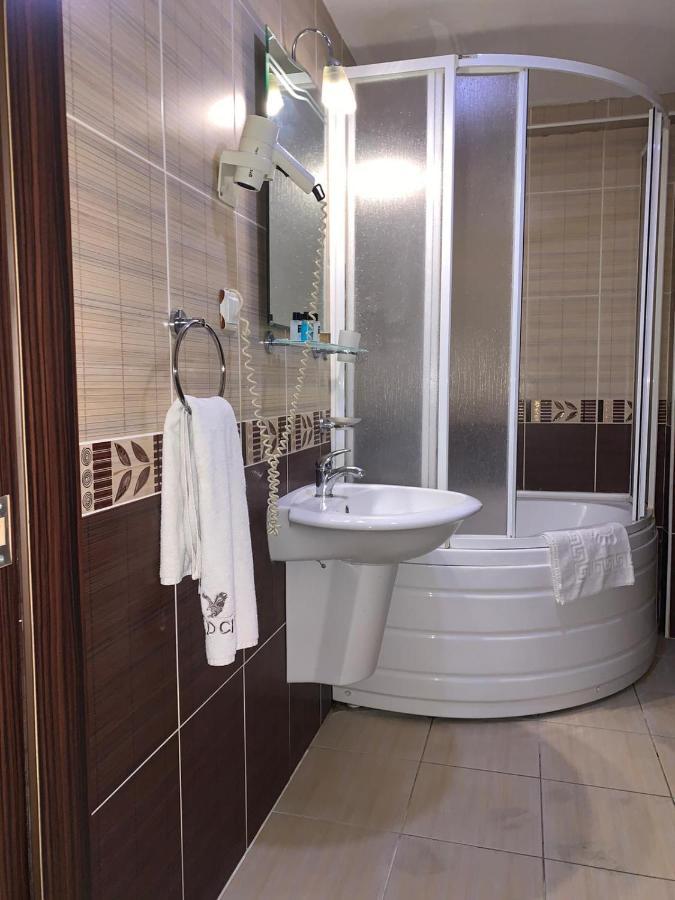 Gold City Hotel บูร์ซา ภายนอก รูปภาพ